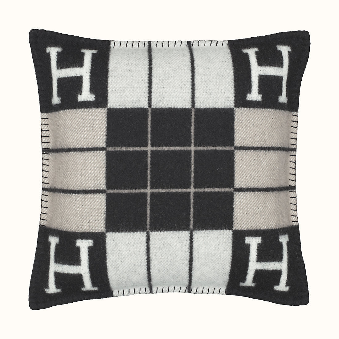 H MONO PILLOW