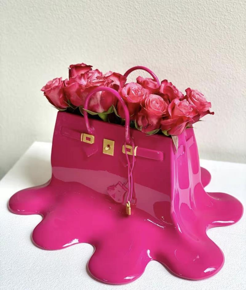 BIRKY MELTY VASE