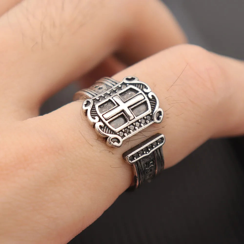 Retro Knight Shield Cross Ring