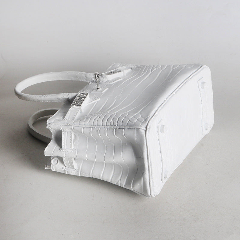 BIRKY HANDBAG VASE